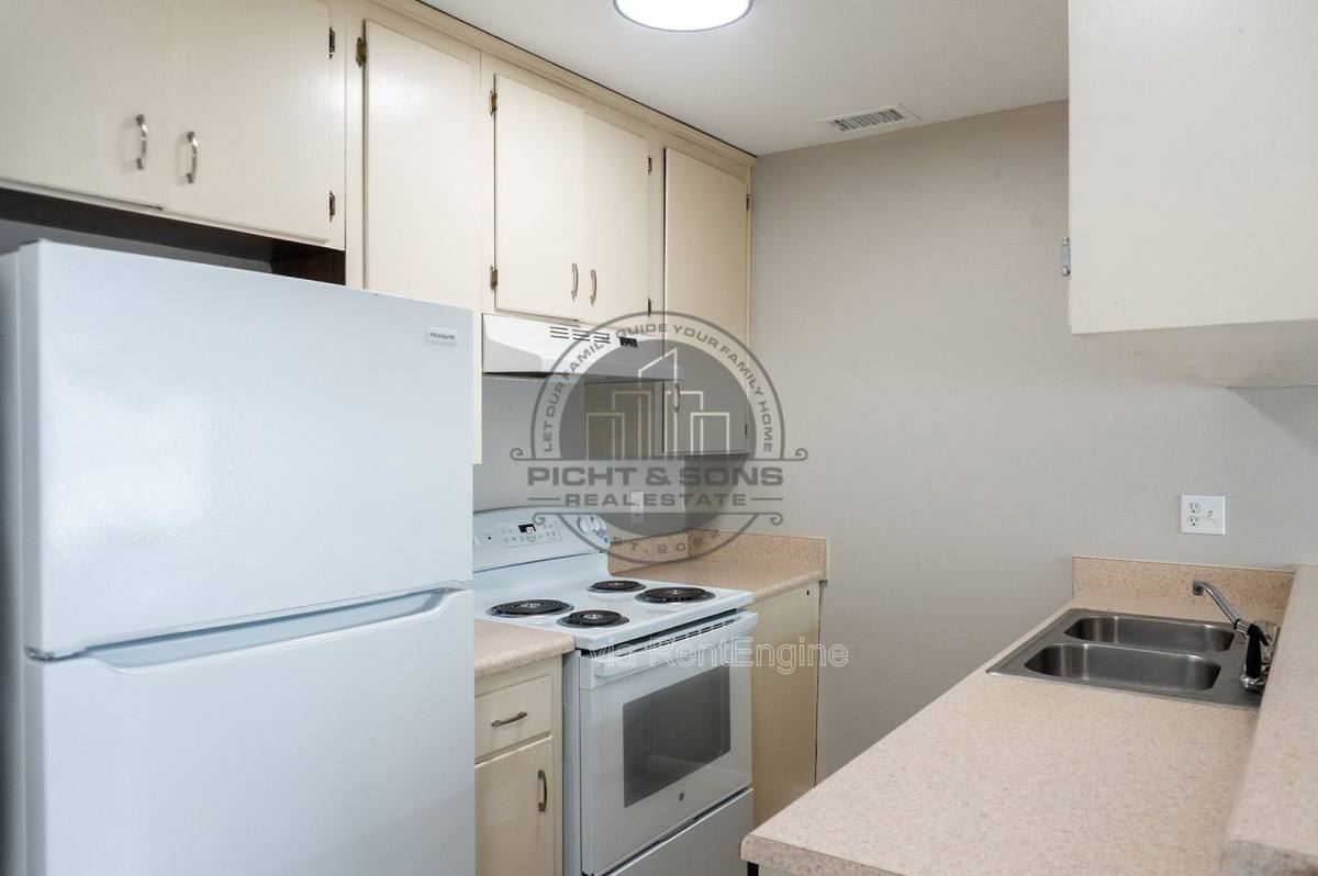 Apartment for rent at 414 Hayden Rd #G, Tallahassee, FL 32304