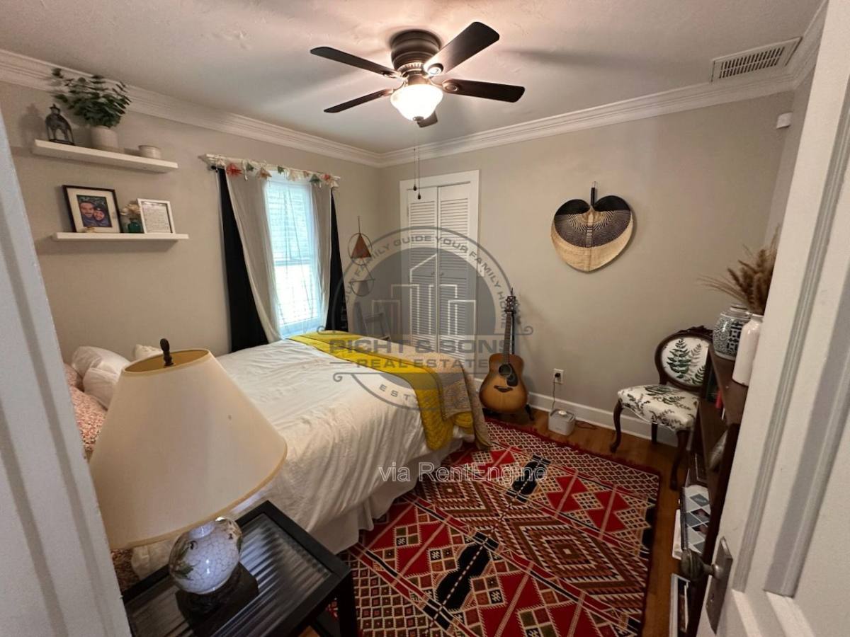 Apartment for rent at 1111 N Martin Luther King Junior Blvd #A, Tallahassee, FL 32303
