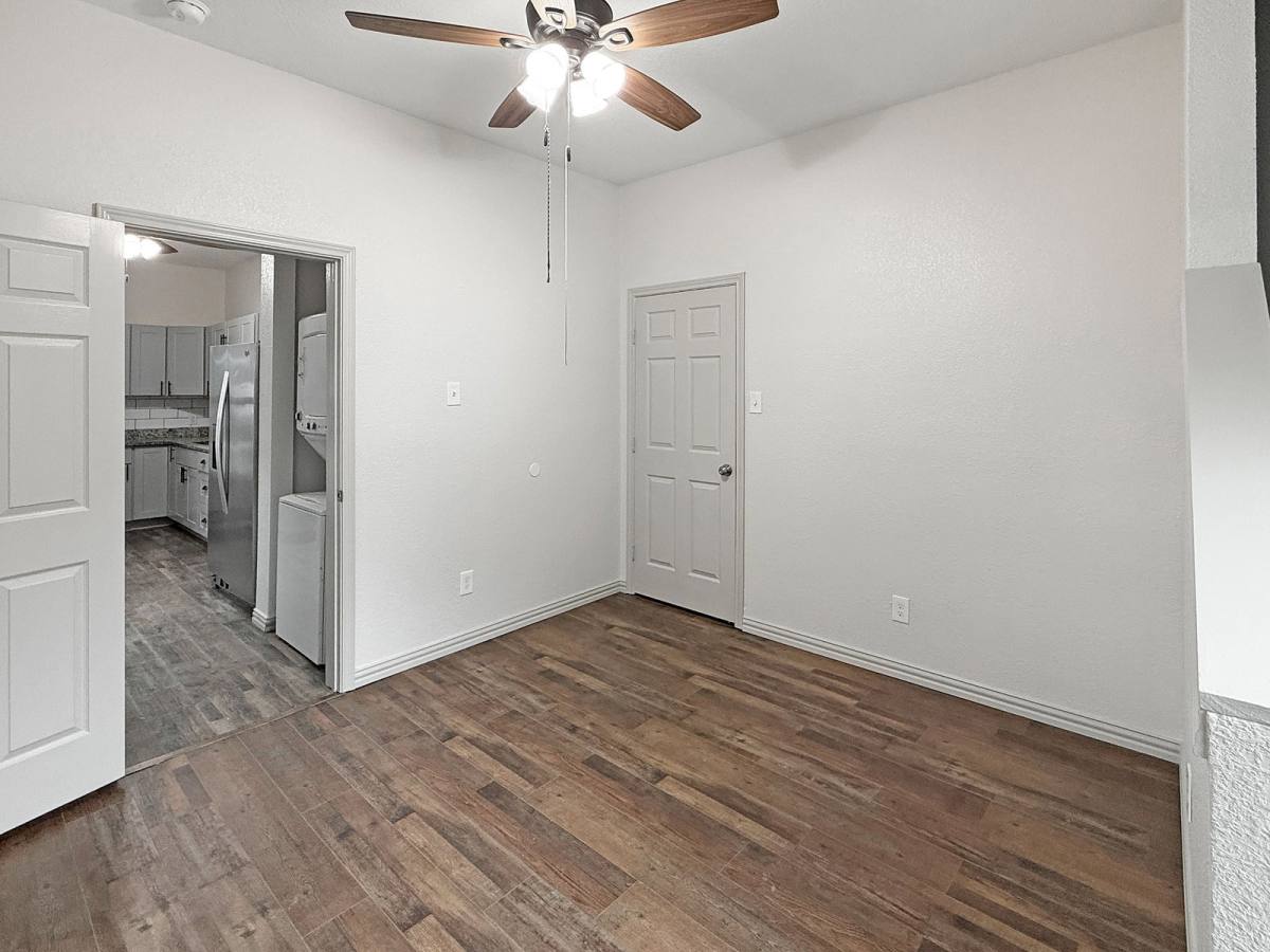 Apartment for rent at 2424 McKinley Ave, Fort Worth, TX 76164
