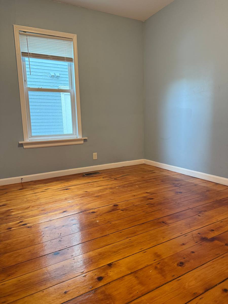 Apartment for rent at 69 Catharine St #1, Worcester, MA 01605
