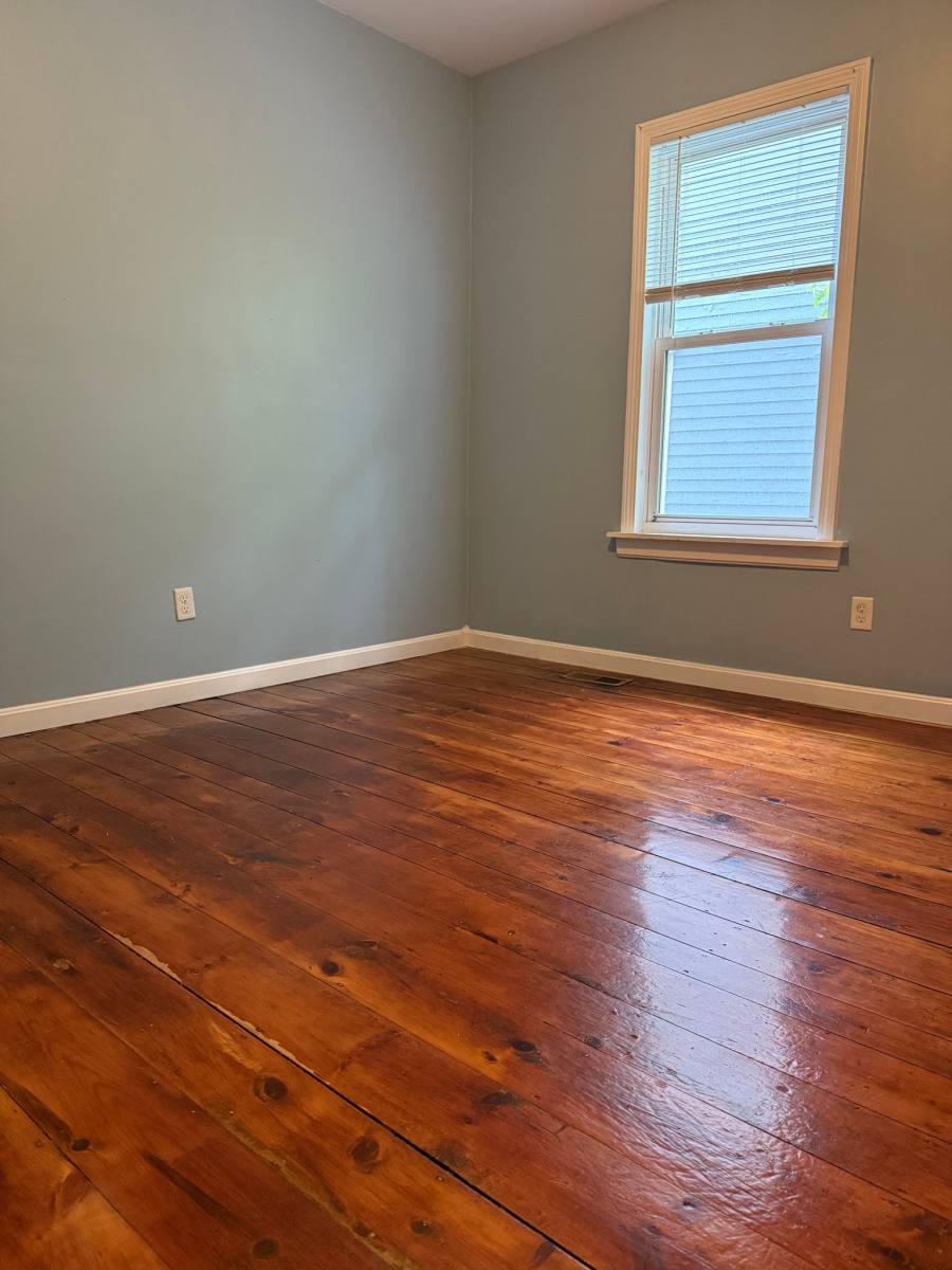 Apartment for rent at 69 Catharine St #1, Worcester, MA 01605