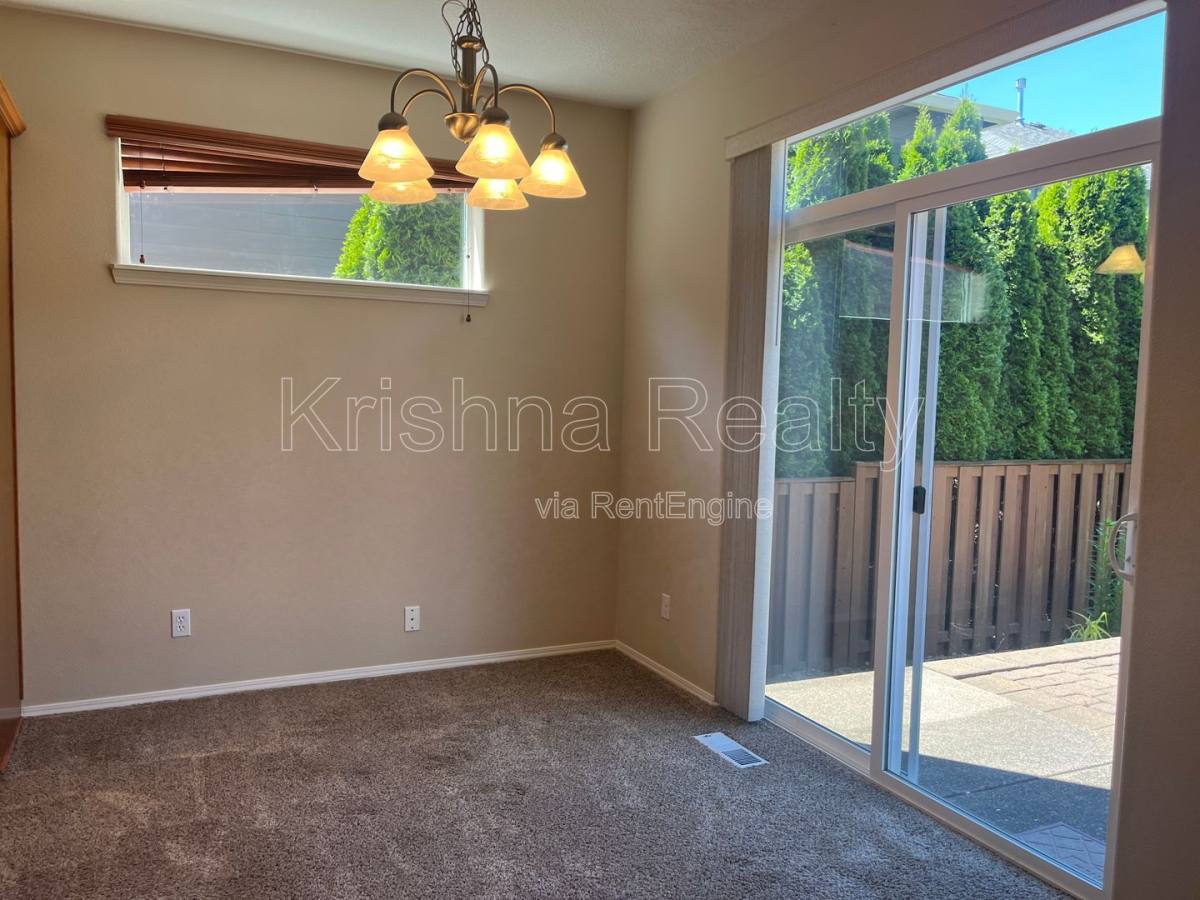 House for rent at 473 NE 61st Place, Hillsboro, OR 97124