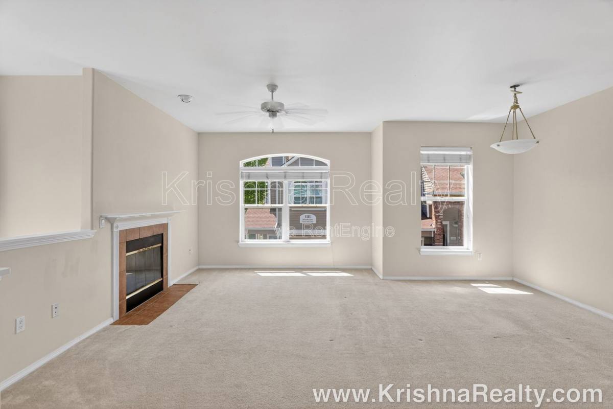 Condo for rent at 1175 NE 64th Lane #1109, Hillsboro, OR 97124