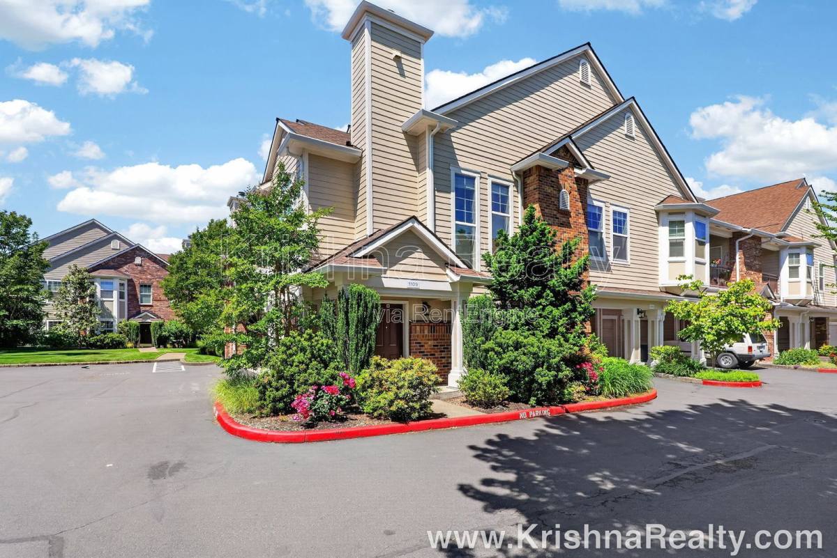 Condo for rent at 1175 NE 64th Lane #1109, Hillsboro, OR 97124