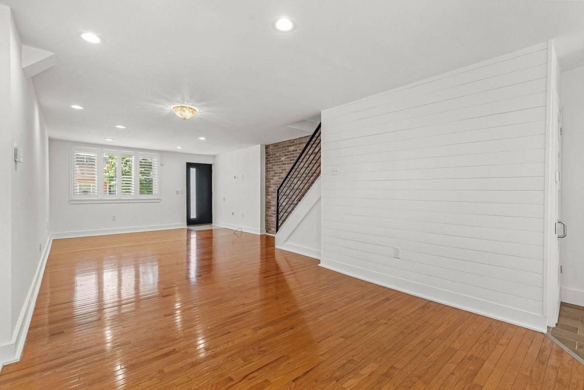 Townhouse for rent at 2911 S 15th St, Philadelphia, PA 19145