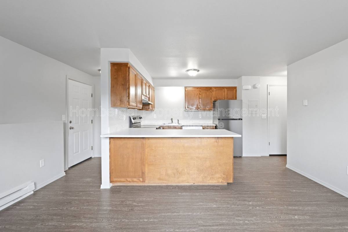 Apartment for rent at 3203 N Smith St #6, Spokane, WA 99207