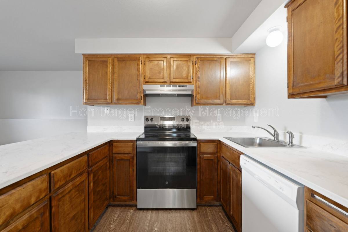 Apartment for rent at 3203 N Smith St #6, Spokane, WA 99207