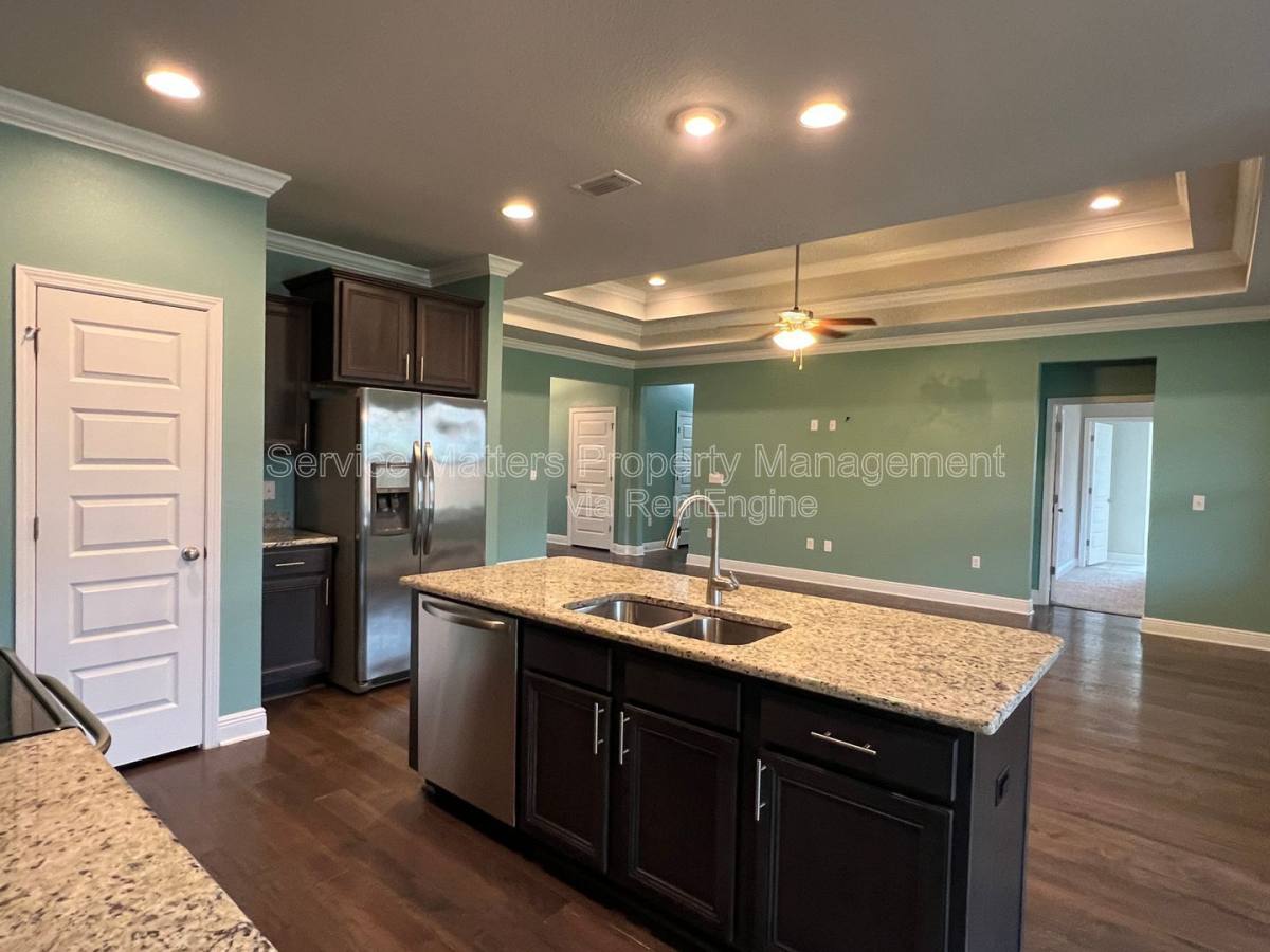 House for rent at 4533 Oak Orchard Circle, Milton, FL 32571