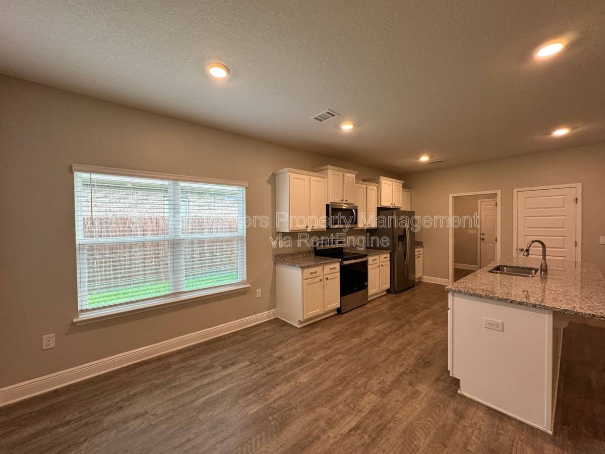 House for rent at 7982 Silver Maple Dr, Milton, FL 32583