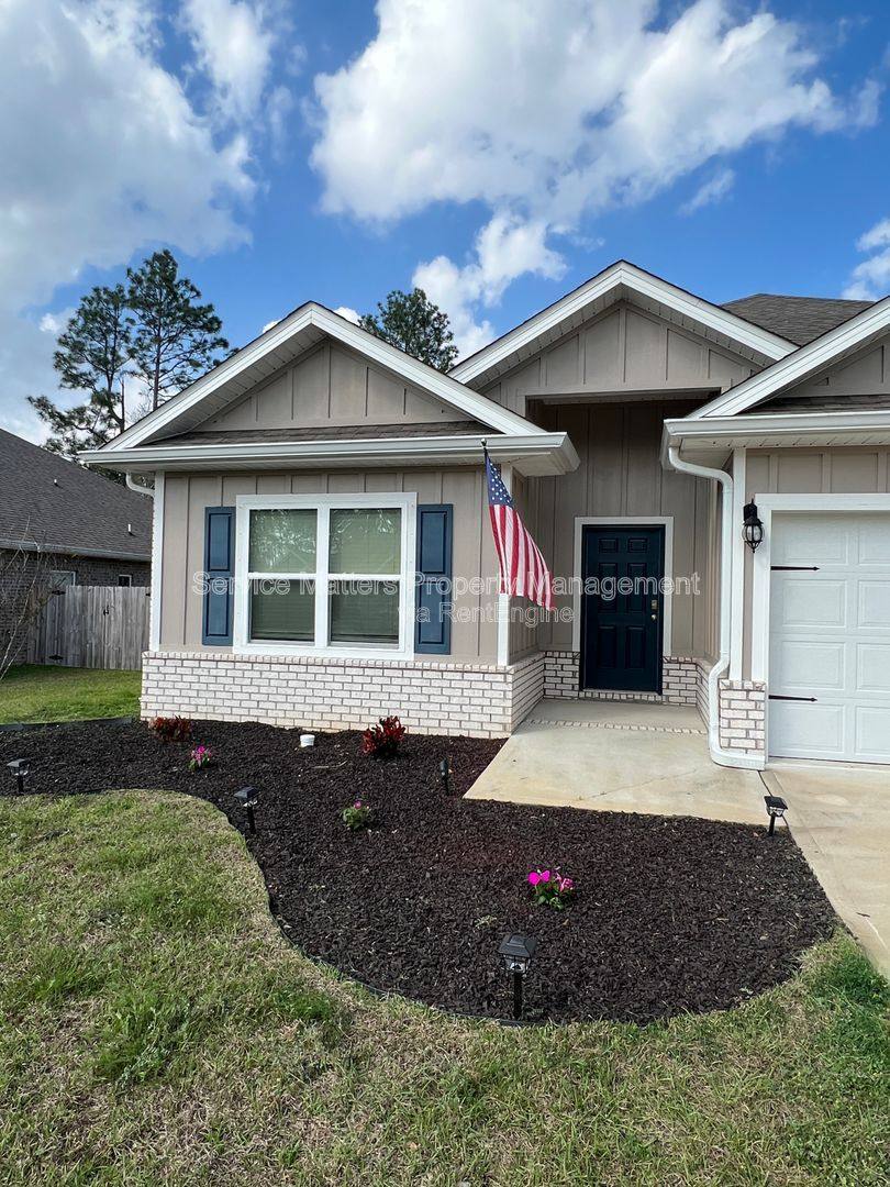 House for rent at 7982 Silver Maple Dr, Milton, FL 32583