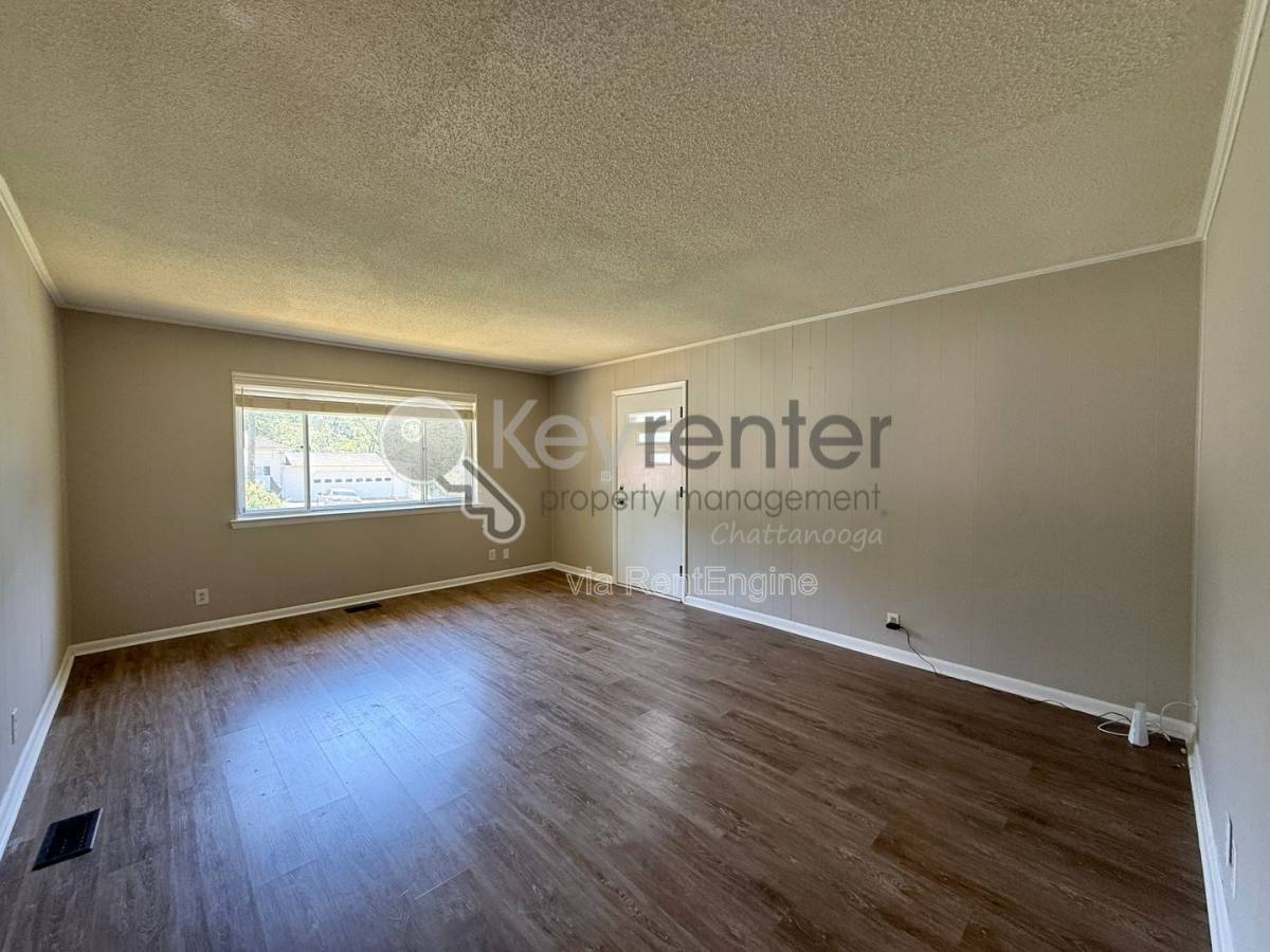 Apartment for rent at 550 Alexander Dr #A, Chattanooga, TN 37415