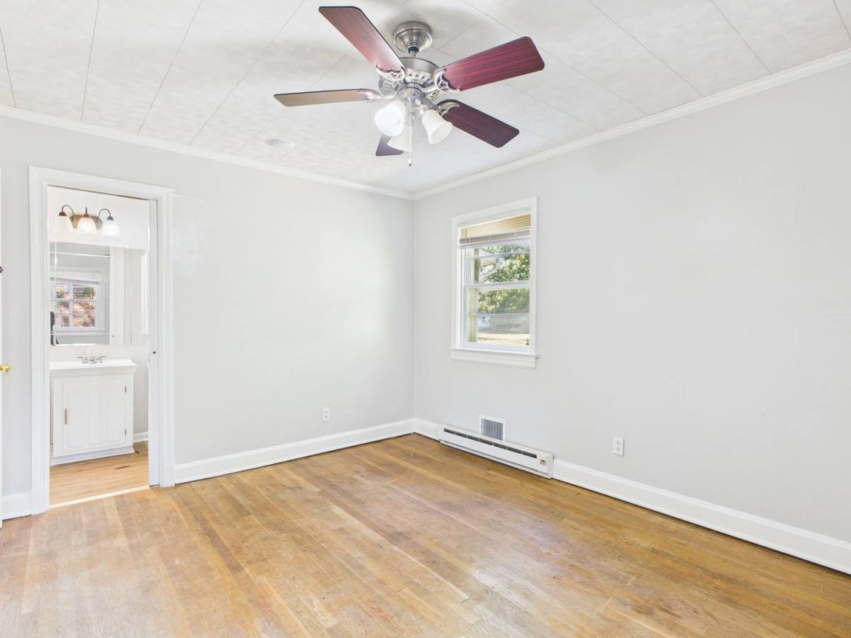 House for rent at 8282 N Mayfield Lane, Mechanicsville, VA 23111
