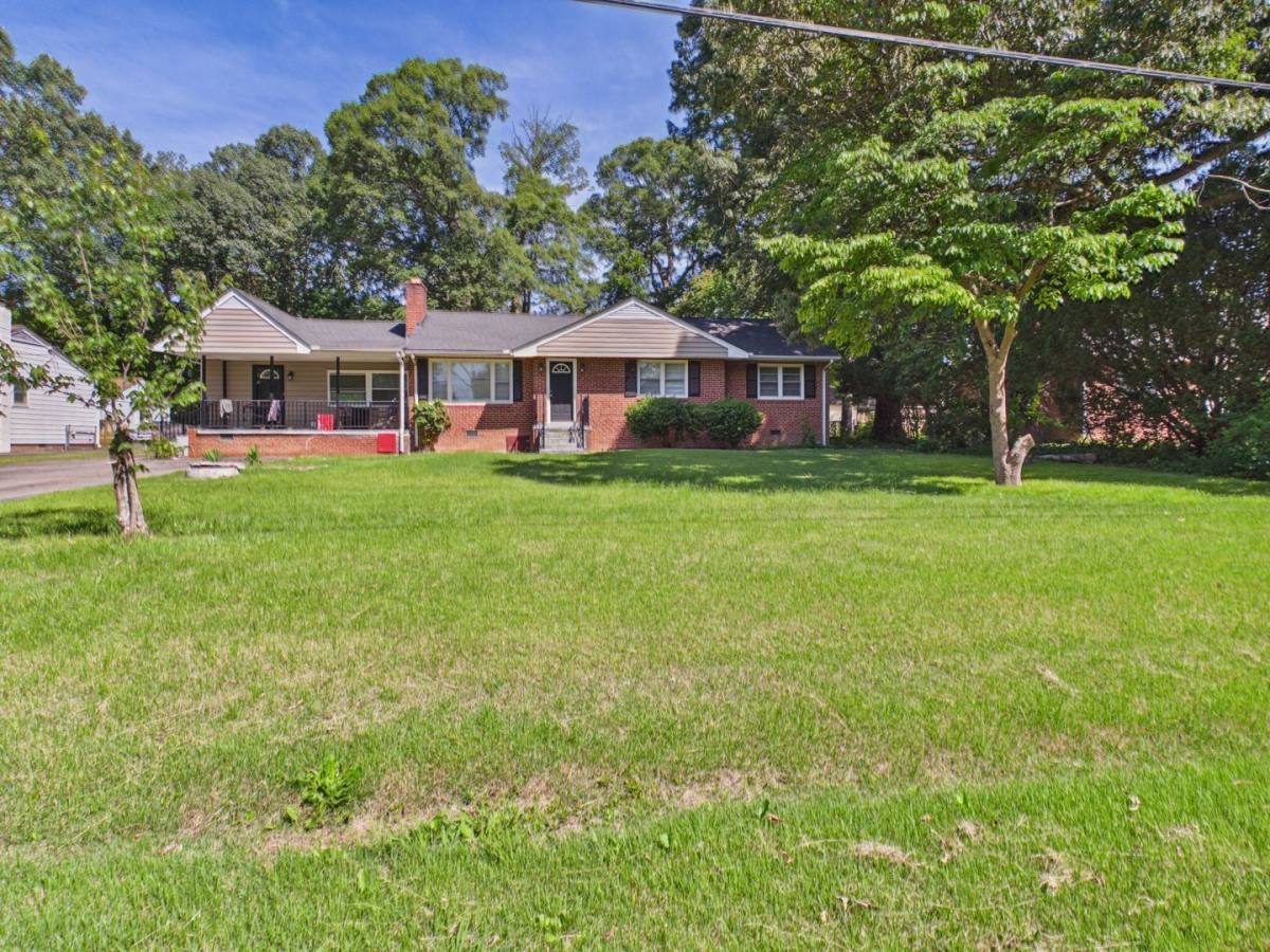 House for rent at 8282 N Mayfield Lane, Mechanicsville, VA 23111