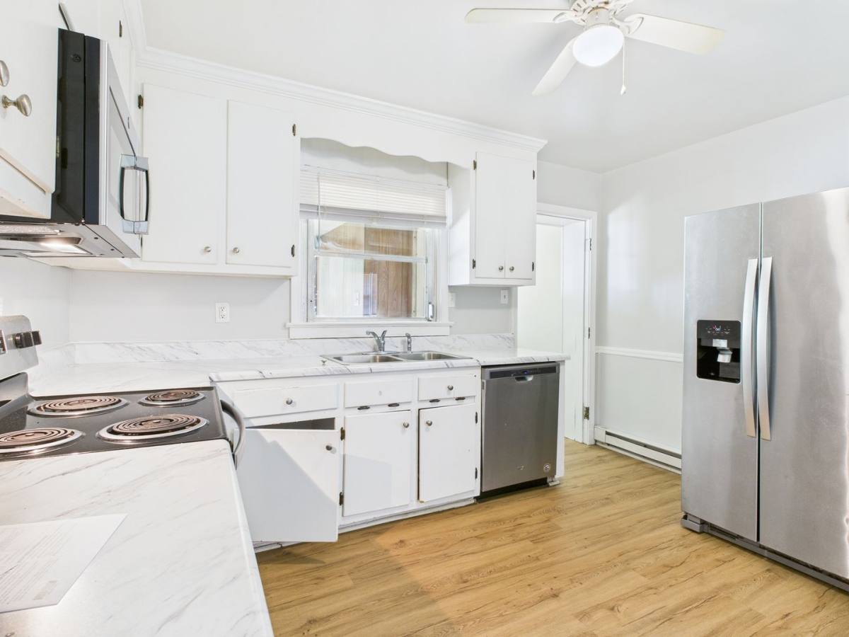House for rent at 8282 N Mayfield Lane, Mechanicsville, VA 23111
