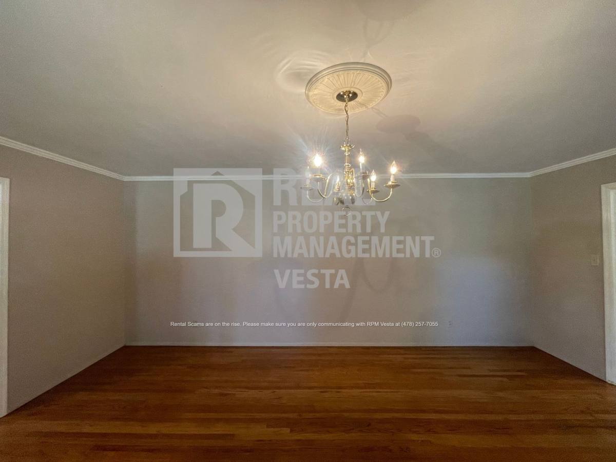 House for rent at 240 Candler Dr, Macon, GA 31204