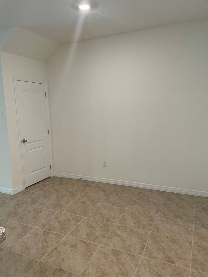 House for rent at 1249 Yellow Finch Dr, Davenport, FL 33837