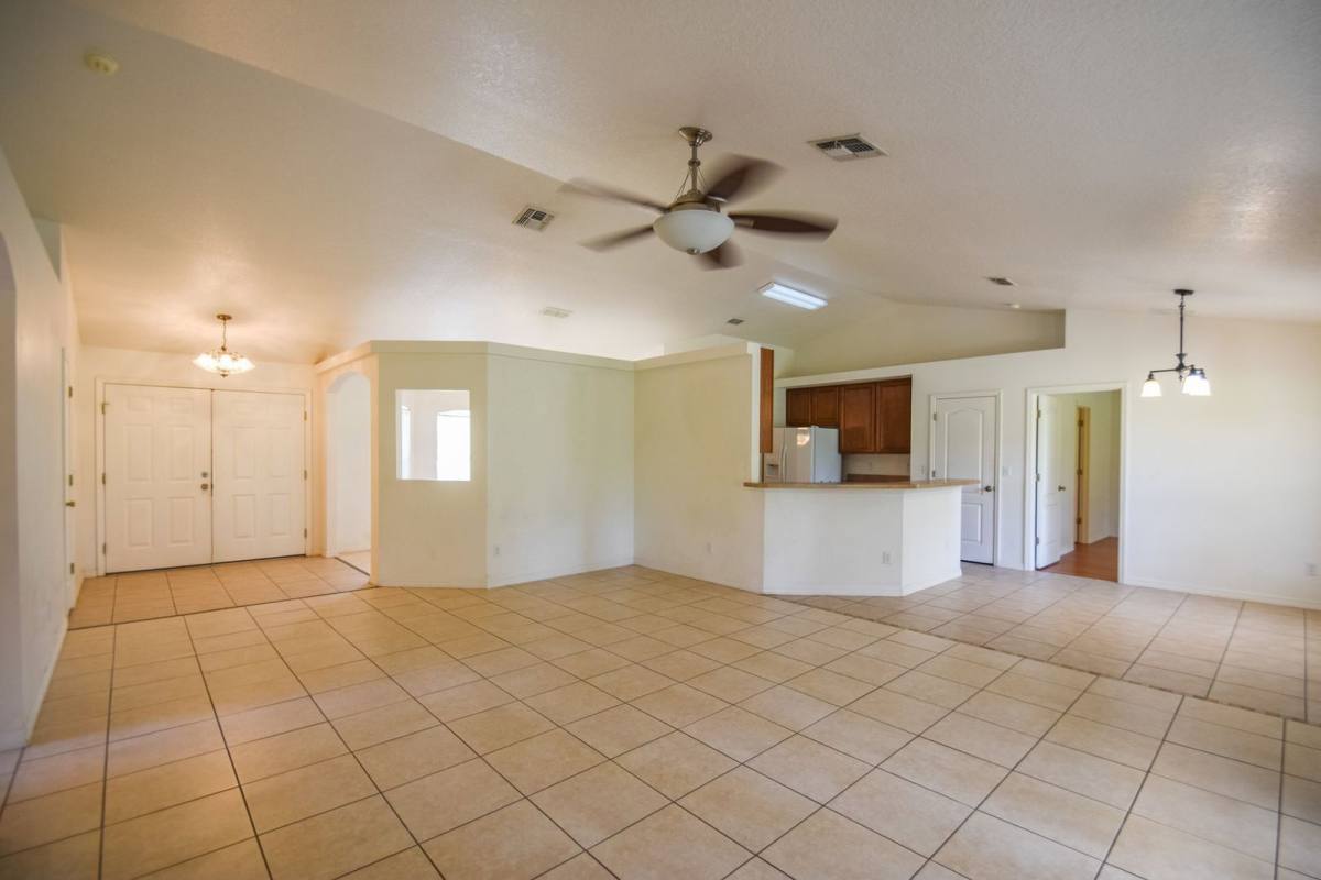 House for rent at 10438 Vista Pines Loop, Clermont, FL 34711