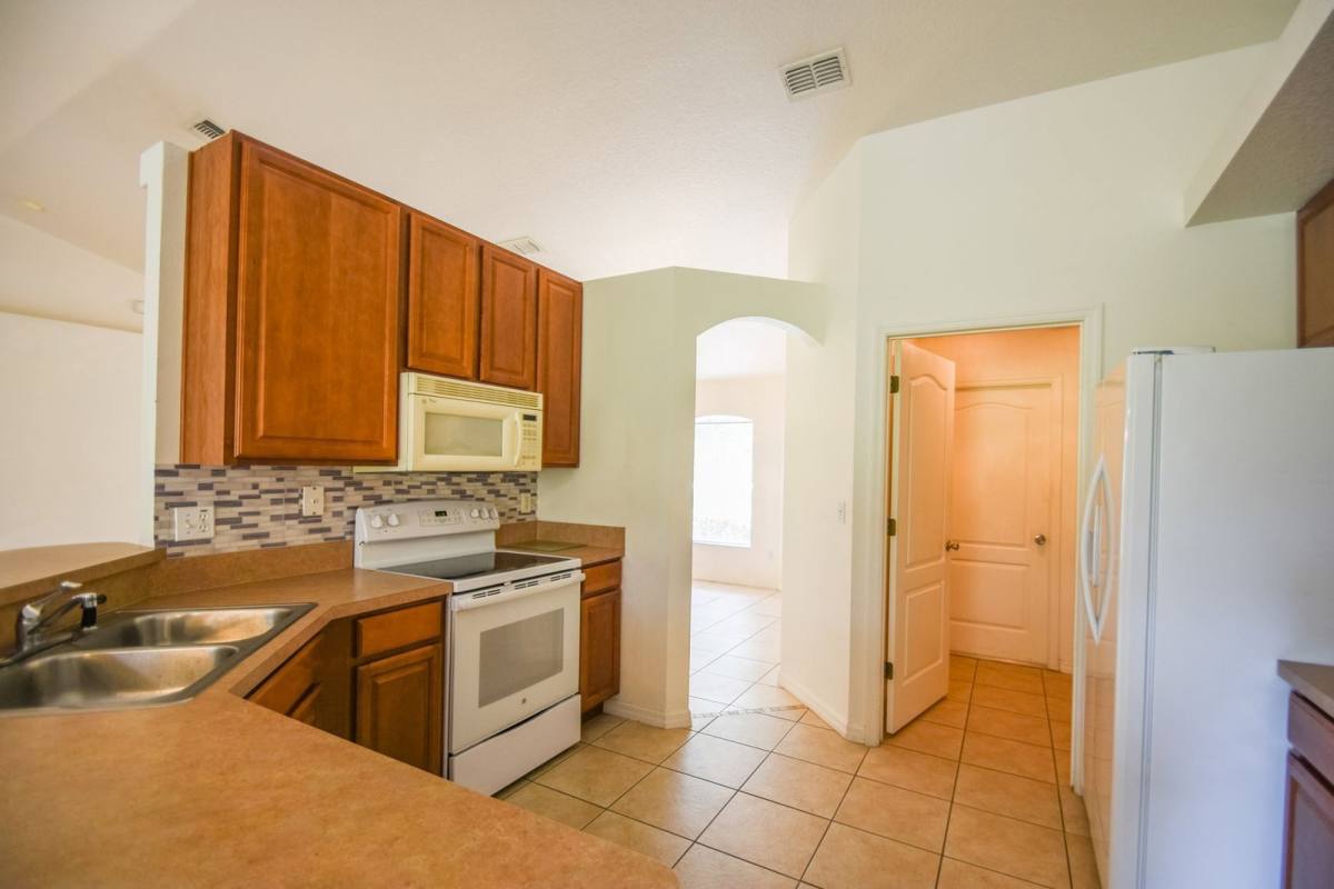 House for rent at 10438 Vista Pines Loop, Clermont, FL 34711