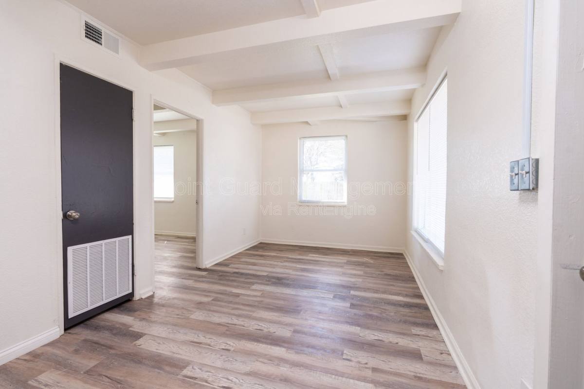 Apartment for rent at 1335 W Dora St, Wichita, KS 67213