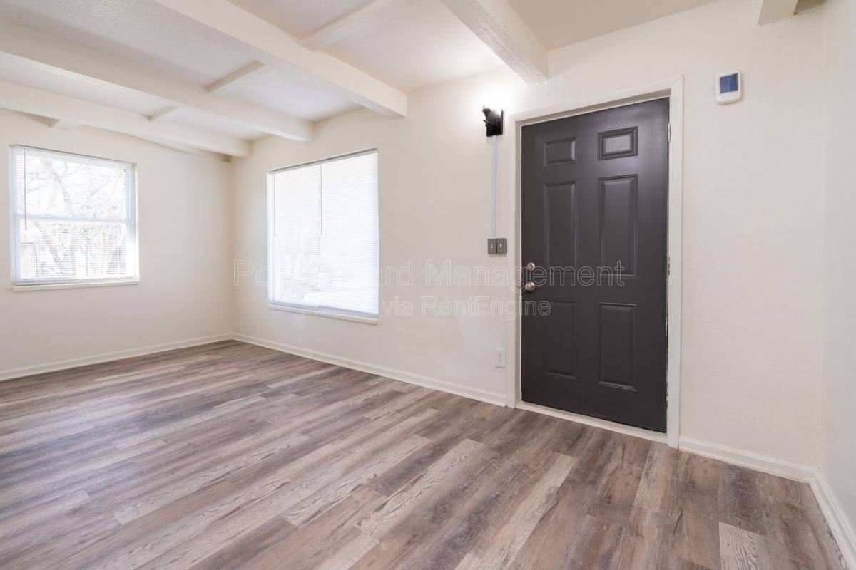 Apartment for rent at 1335 W Dora St, Wichita, KS 67213