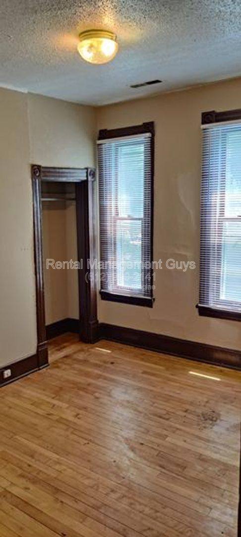 Apartment for rent at 2500 17th Ave S #2, Minneapolis, MN 55404
