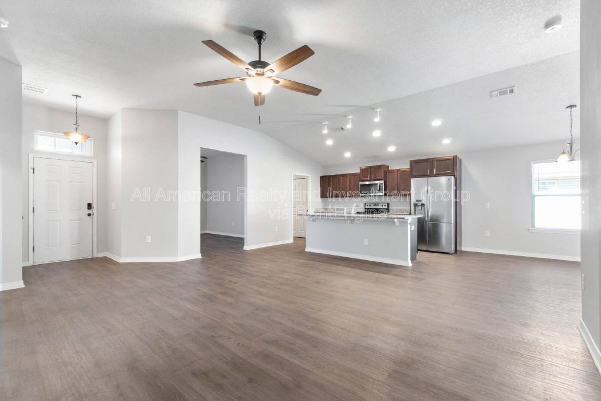 House for rent at 2432 Frontera St, Navarre, FL 32566