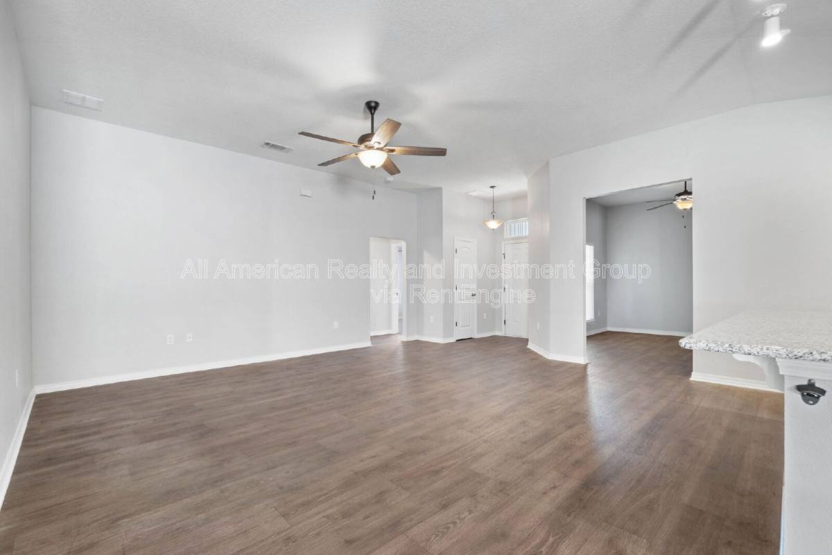 House for rent at 2432 Frontera St, Navarre, FL 32566