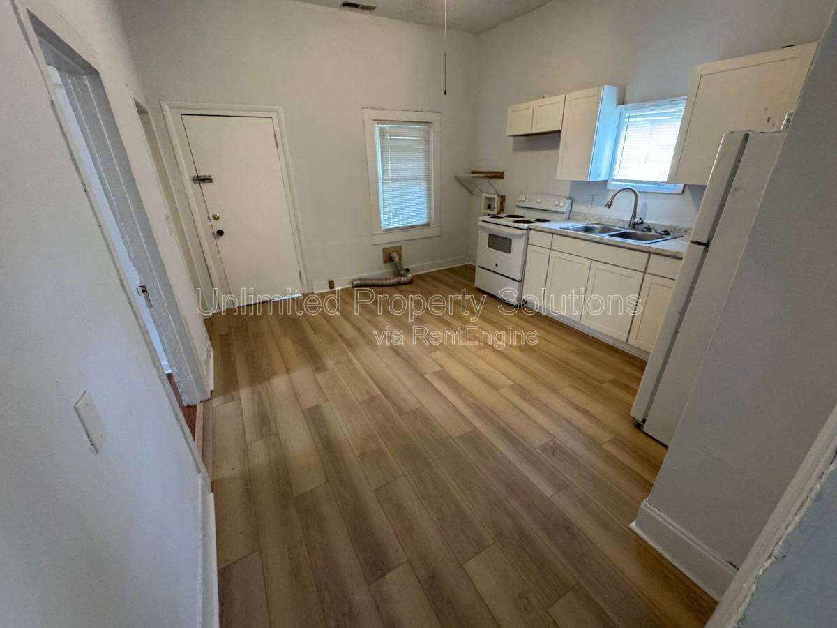 House for rent at 317 Queen St, Wilmington, NC 28401