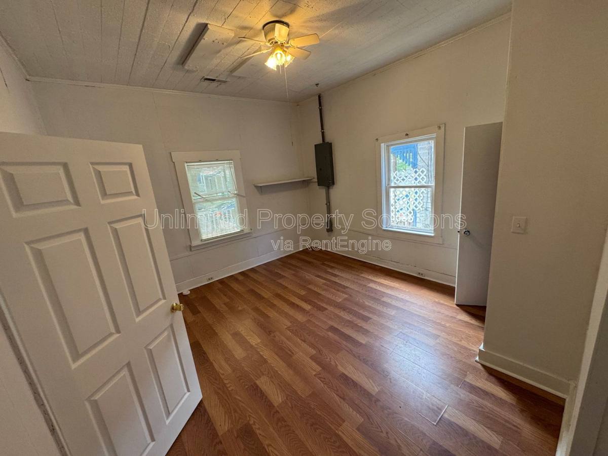 House for rent at 317 Queen St, Wilmington, NC 28401