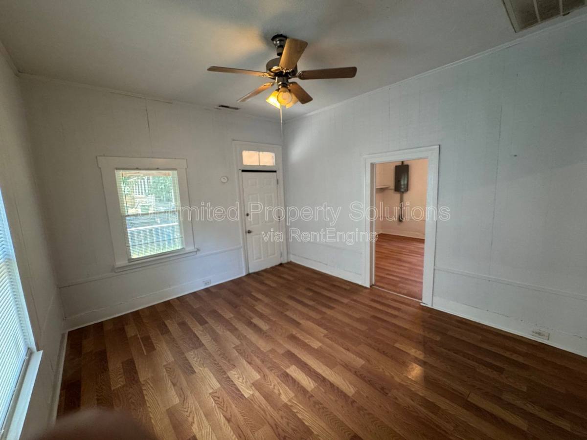 House for rent at 317 Queen St, Wilmington, NC 28401