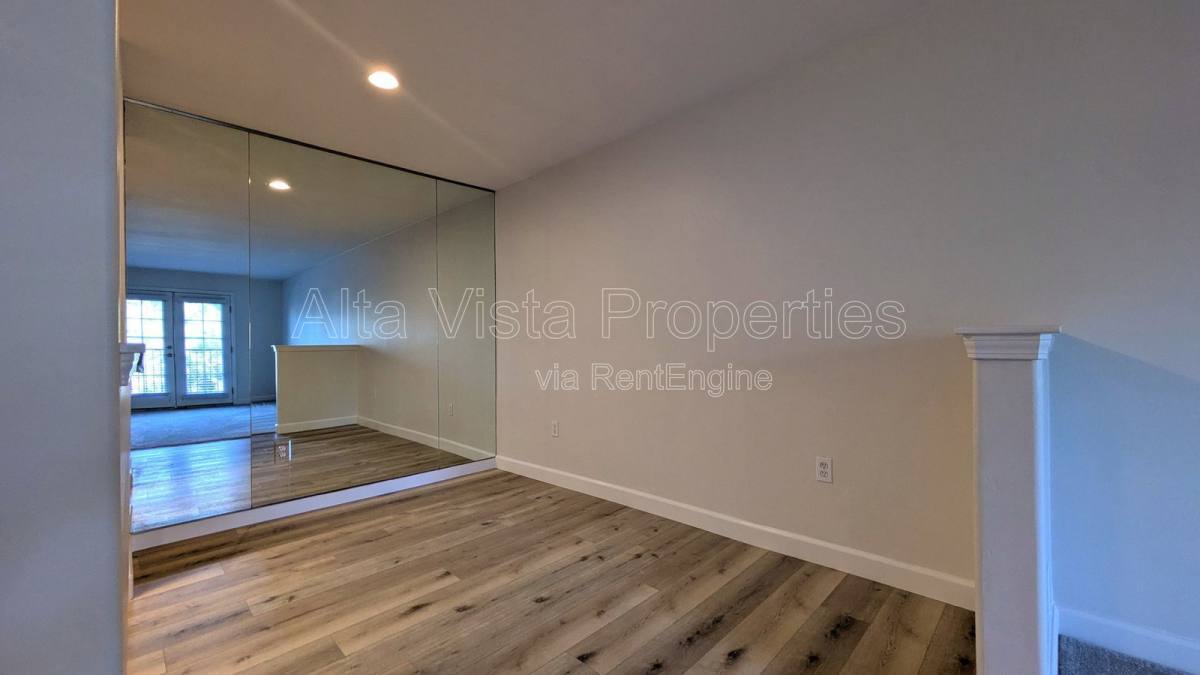 Apartment for rent at 4570 54th St #204, San Diego, CA 92115