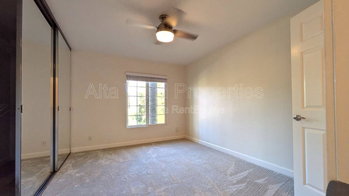 Apartment for rent at 4570 54th St #204, San Diego, CA 92115
