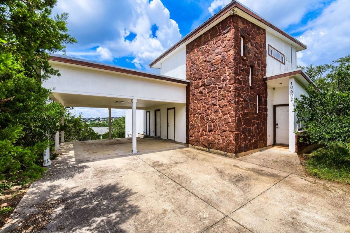 House for rent at 10602 Knob Hill, Dripping Springs, TX 78620