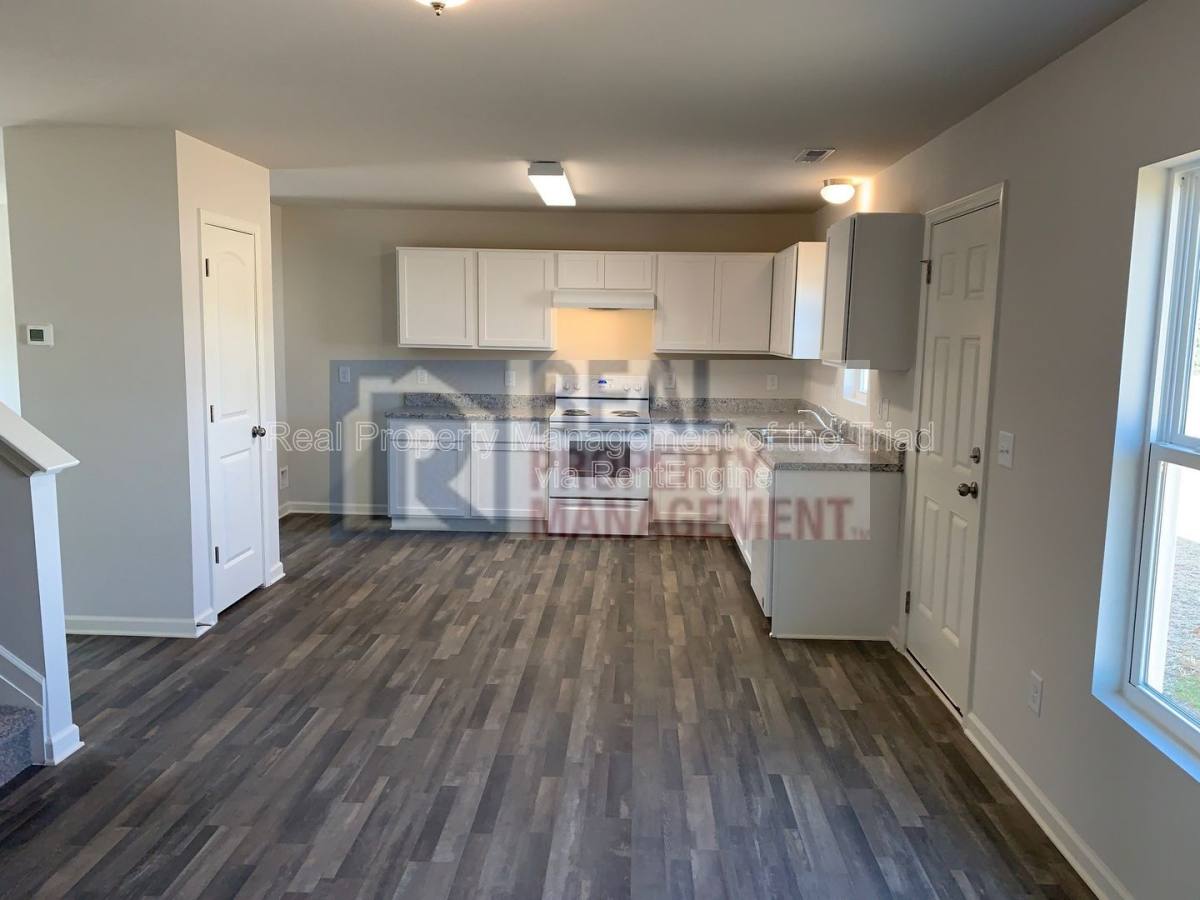 House for rent at 4100 Devonwood Court, Greensboro, NC 27405