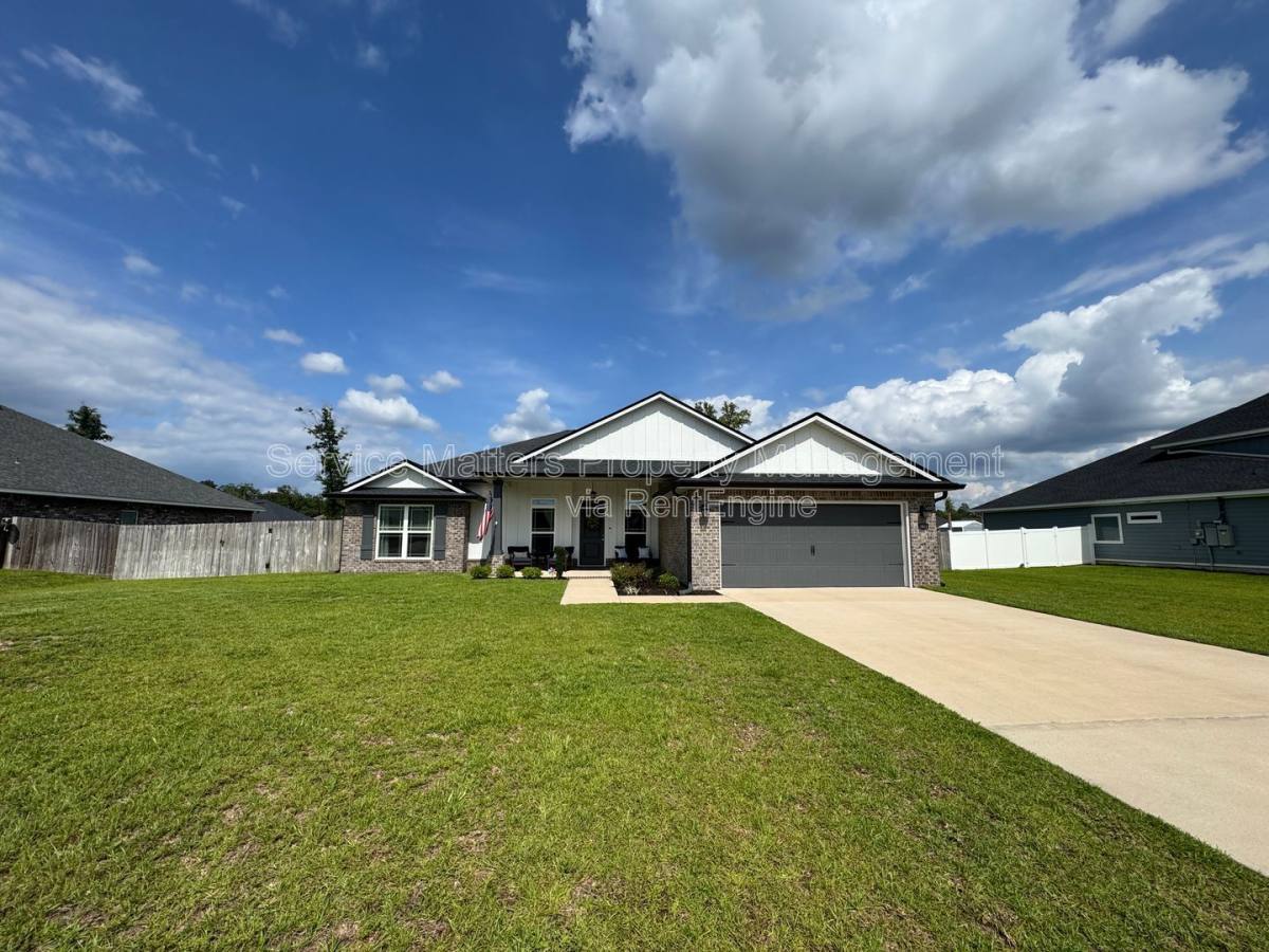 House for rent at 5641 Micanopy Dr, Milton, FL 32570