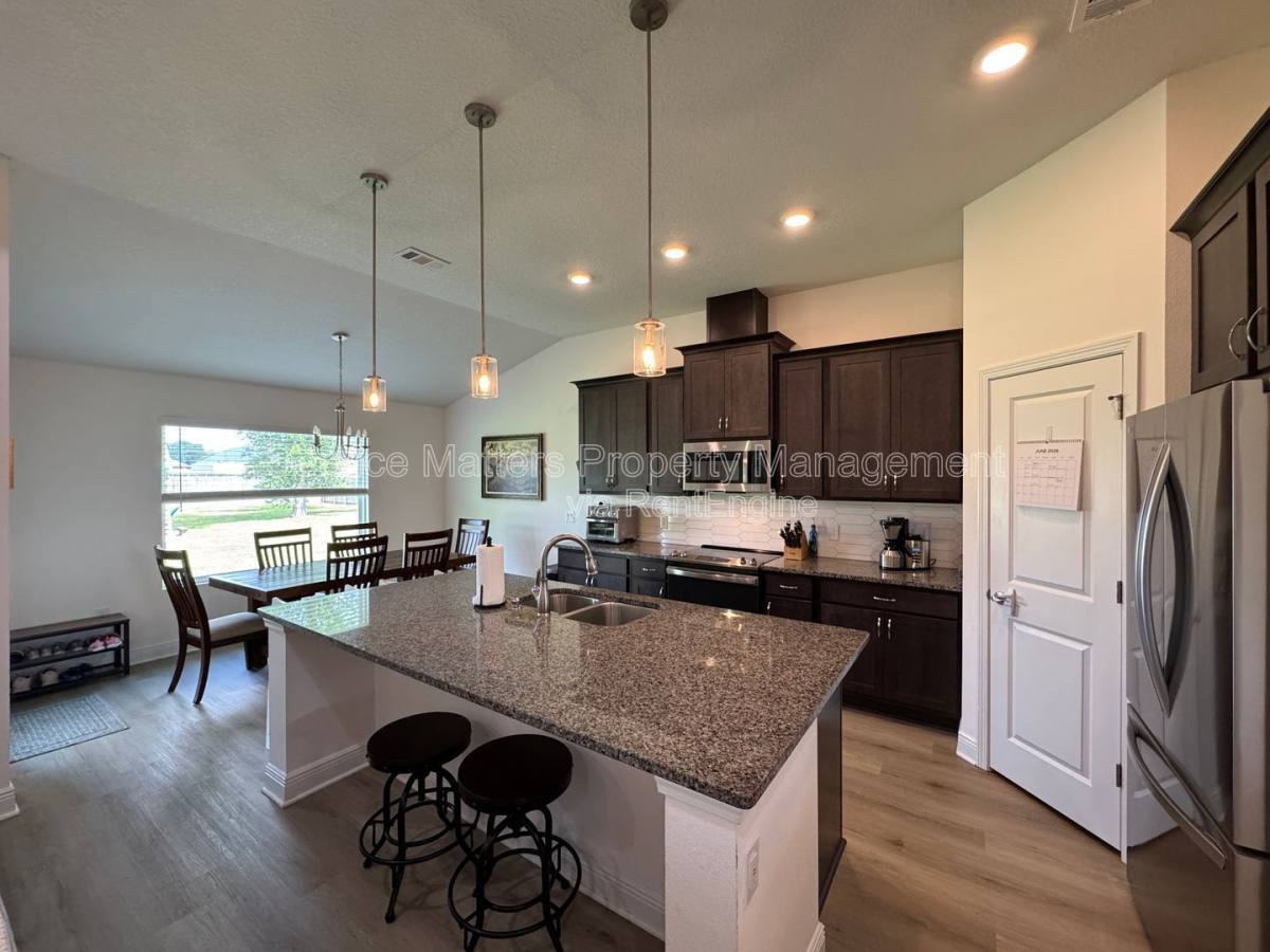 House for rent at 5641 Micanopy Dr, Milton, FL 32570