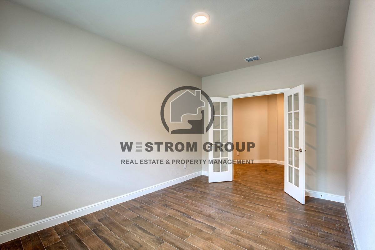 House for rent at 820 Greenford Manor, Justin, TX 76247