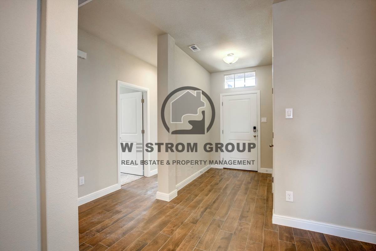 House for rent at 820 Greenford Manor, Justin, TX 76247