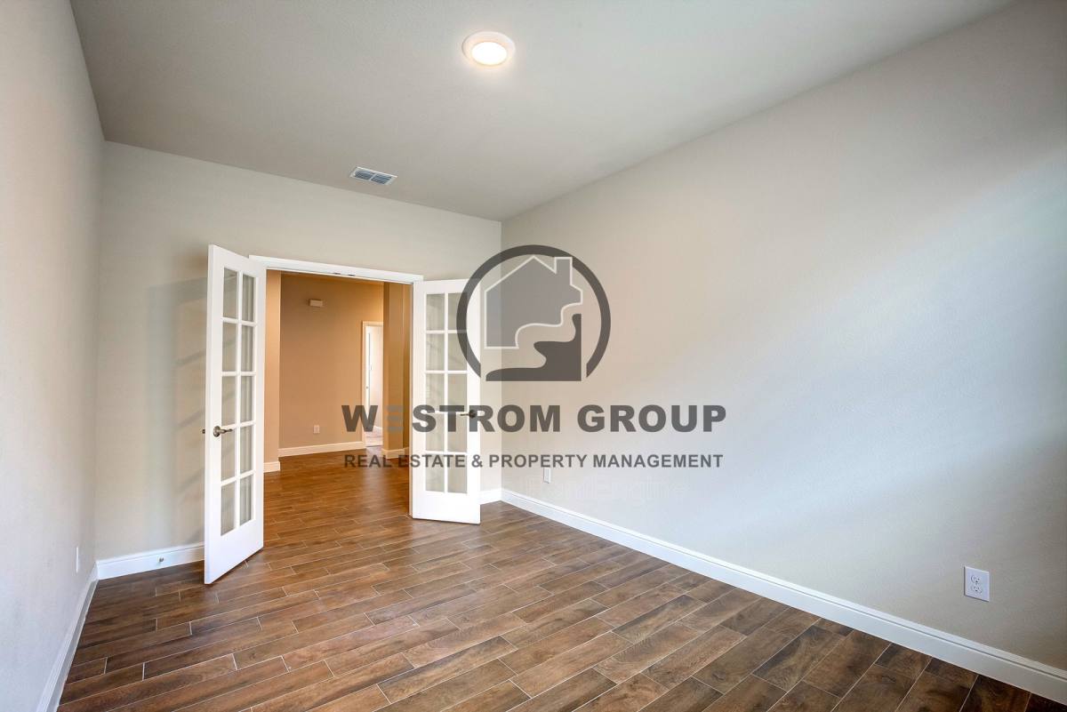 House for rent at 820 Greenford Manor, Justin, TX 76247