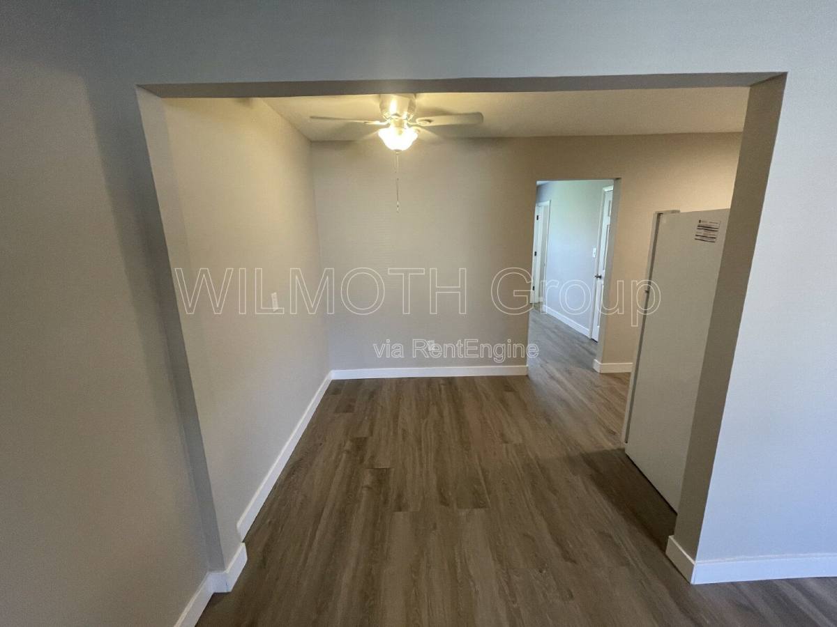 Apartment for rent at 135 W Hendricks St #2, Shelbyville, IN 46176