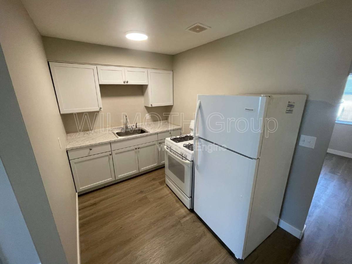 Apartment for rent at 135 W Hendricks St #2, Shelbyville, IN 46176