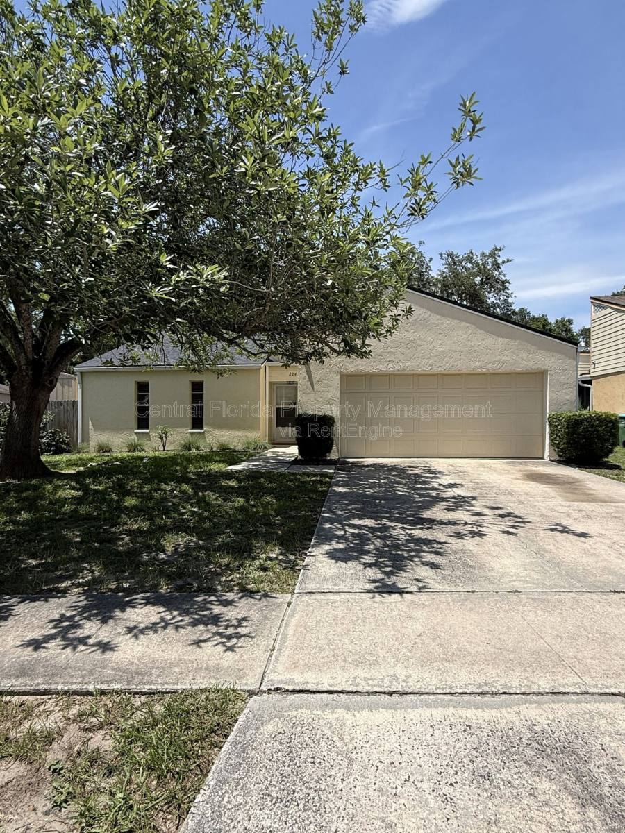 House for rent at 224 Bitterwood St, Winter Springs, FL 32708