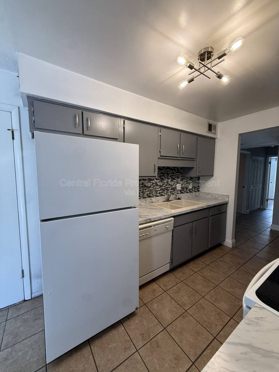 House for rent at 224 Bitterwood St, Winter Springs, FL 32708