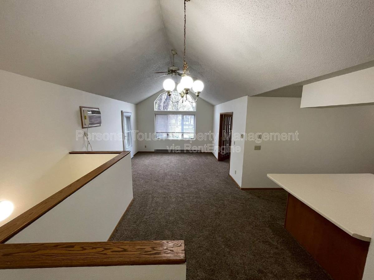 Apartment for rent at 1010 4th Ave S #C, Fargo, ND 58103