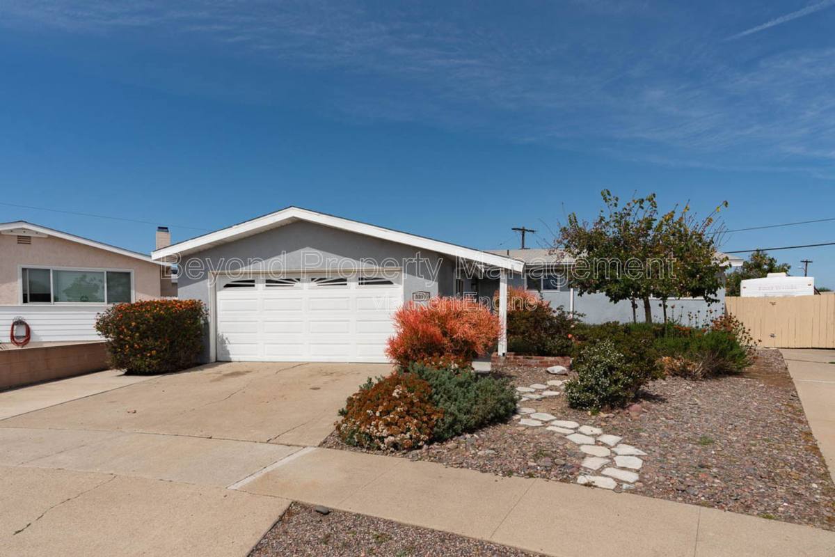 House for rent at 3598 Ames St, San Diego, CA 92111