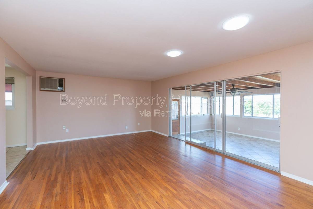 House for rent at 3598 Ames St, San Diego, CA 92111