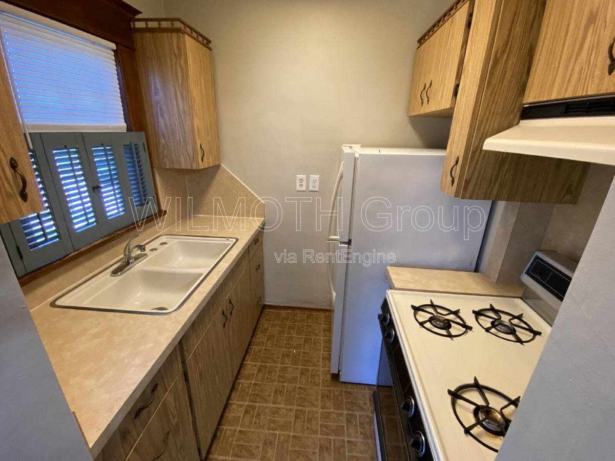 Apartment for rent at 22 Wilson St, Greenfield, IN 46140