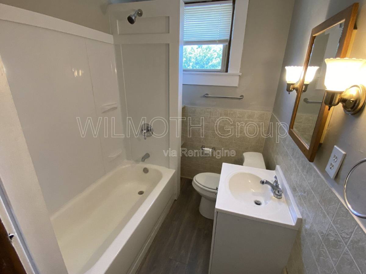 Apartment for rent at 22 Wilson St, Greenfield, IN 46140