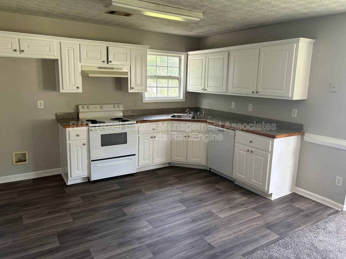 House for rent at 216 Sammy Circle, Griffin, GA 30223