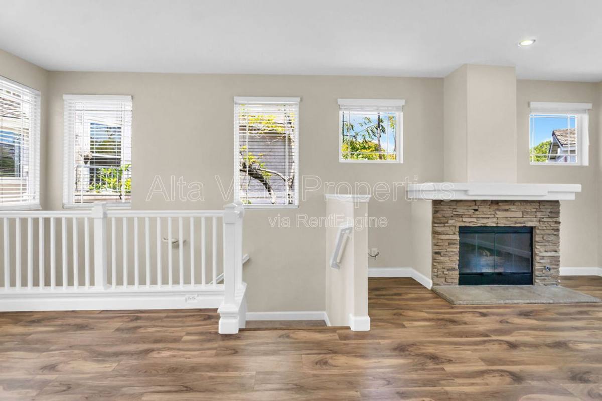 Apartment for rent at 12079 World Trade Dr #1, San Diego, CA 92128